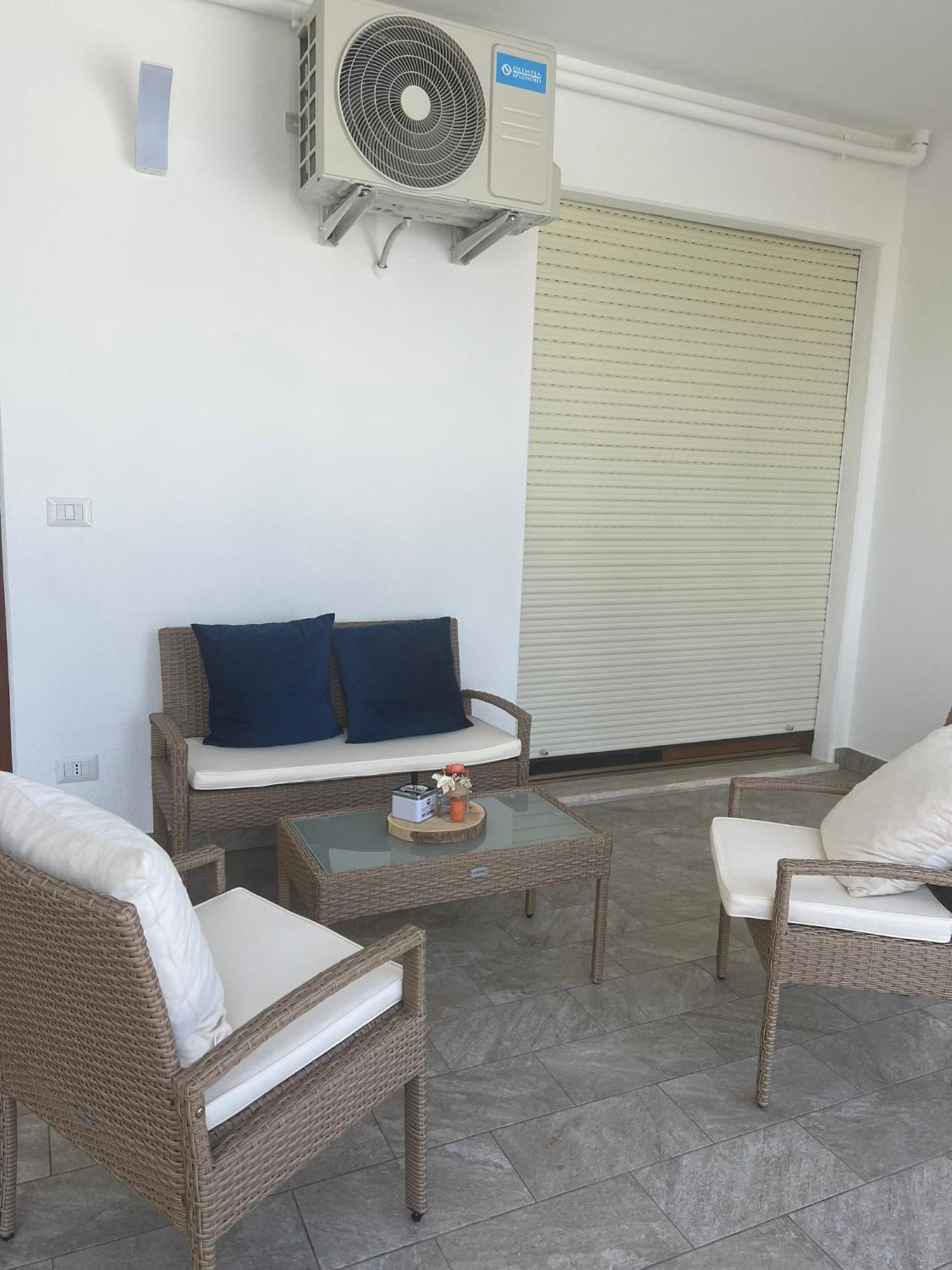נאפולי City Home 77 מראה חיצוני תמונה
